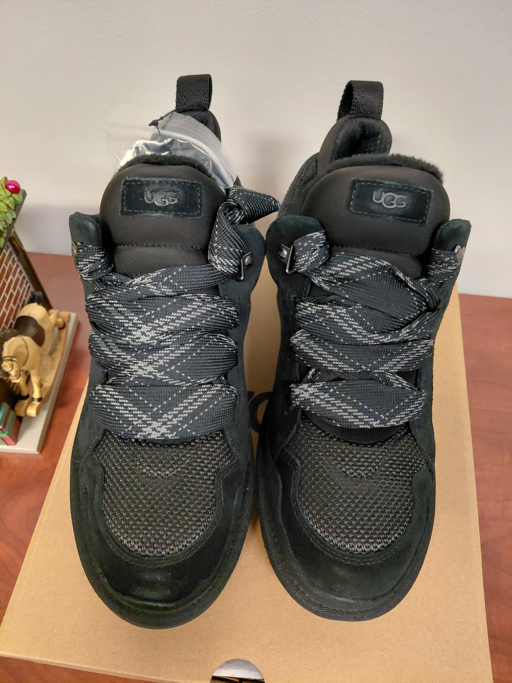UGG Men’s Black Lace-Up Casual Sneakers